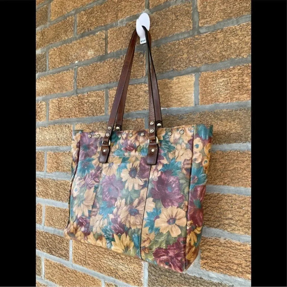 PATRICIA NASH FRESCO BOUQUET SOLARO
LEATHER TOTE - Picture 5 of 16